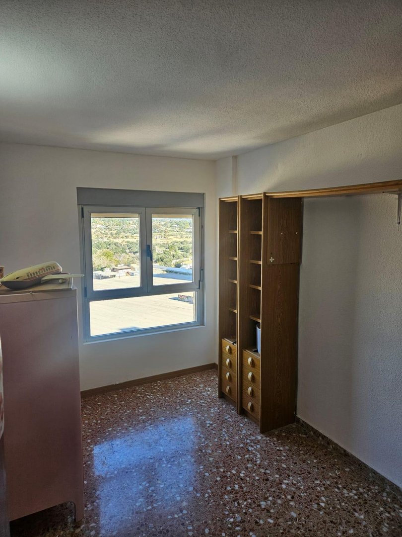 3 Bed Middle Floor Apartment in Benidorm