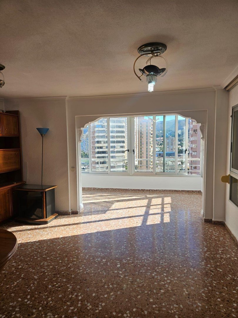 3 Bed Middle Floor Apartment in Benidorm