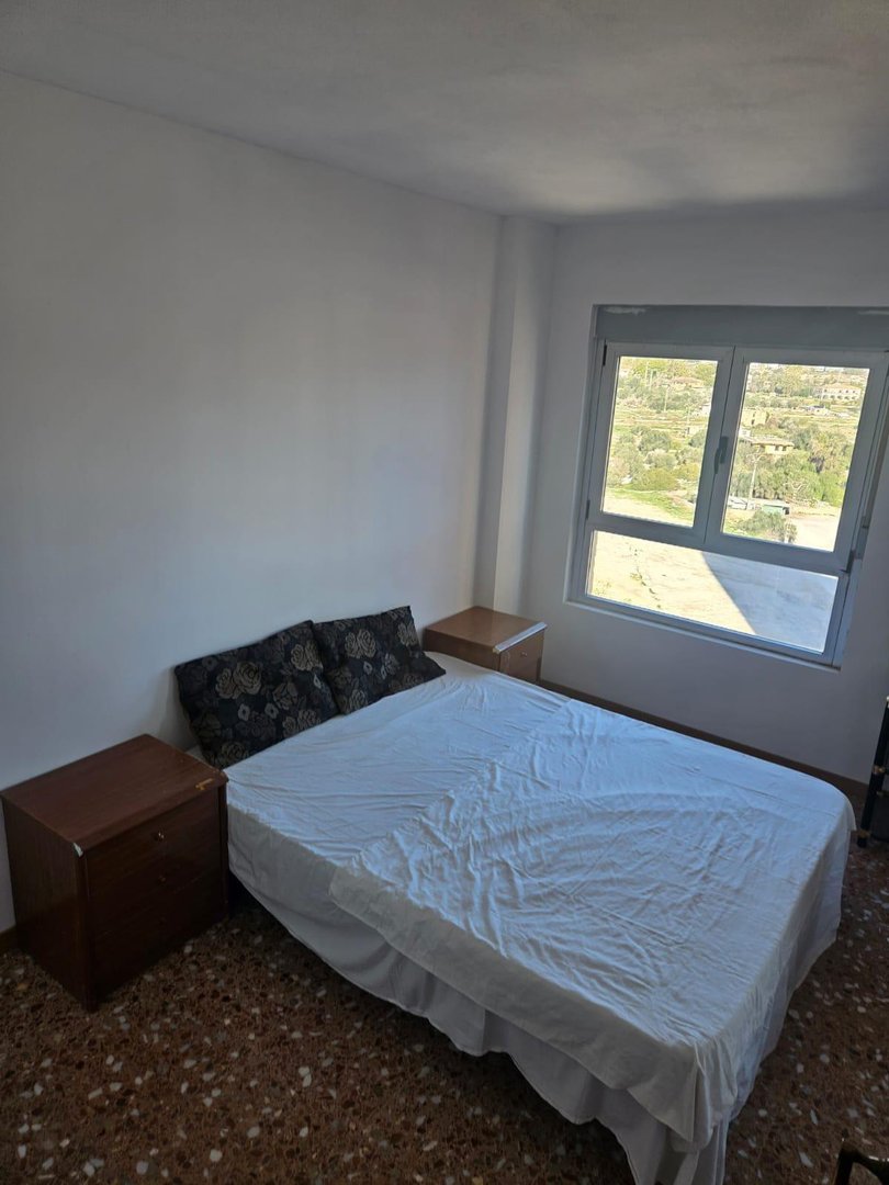 3 Bed Middle Floor Apartment in Benidorm