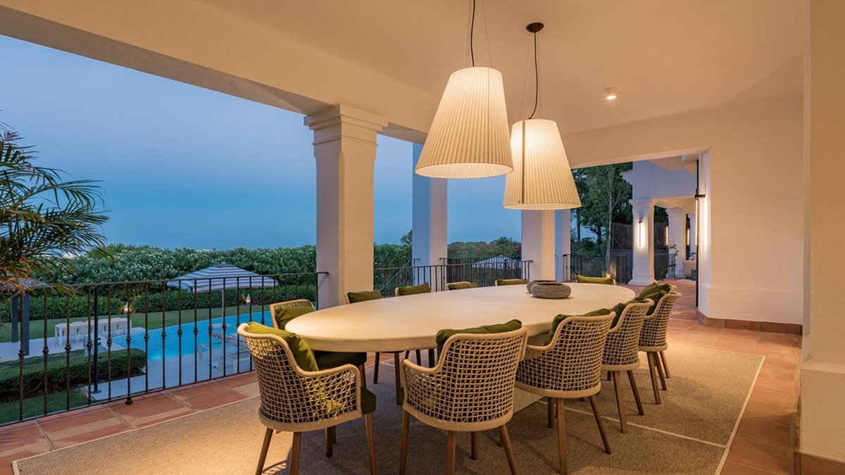 6 Bed Detached Villa in Sotogrande