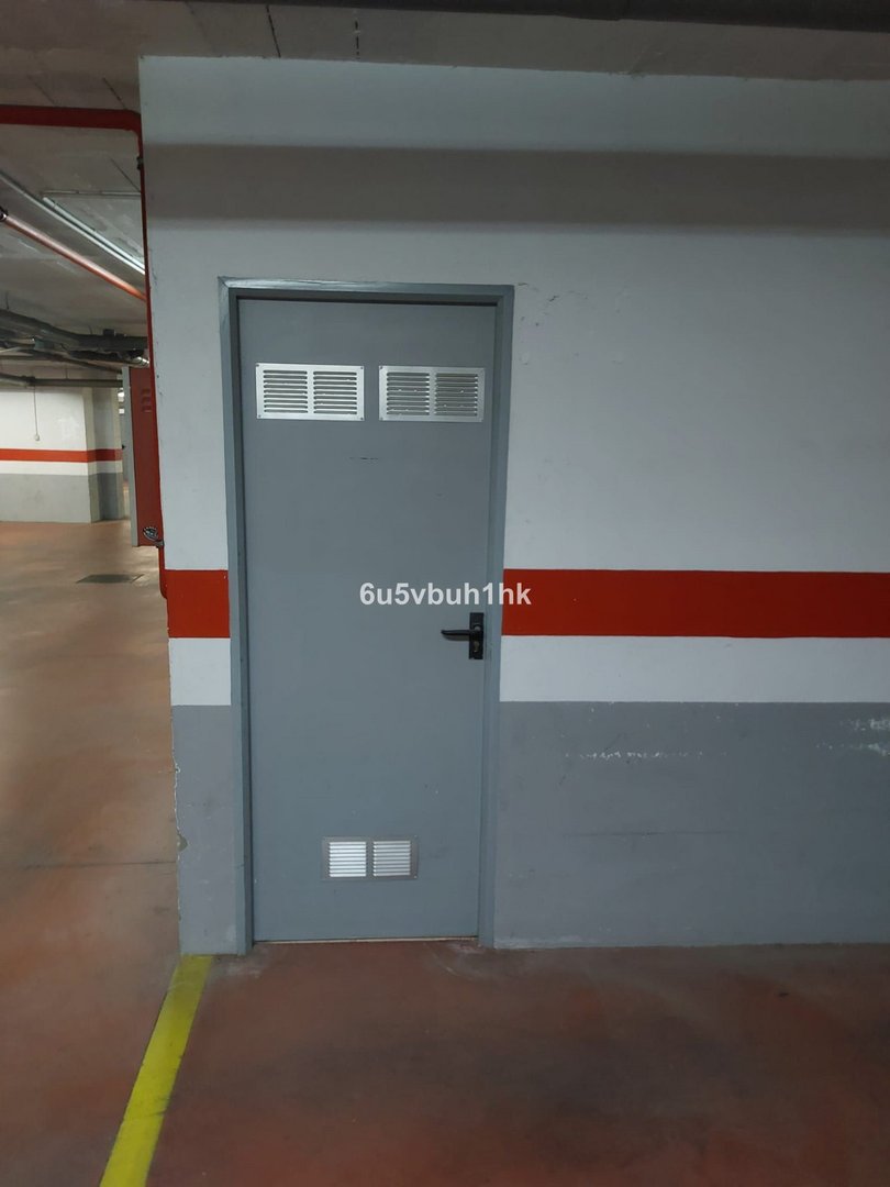 Garage in Torremolinos