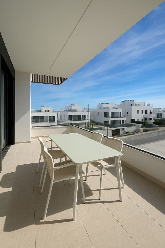 2 Bed Middle Floor Apartment in Los Alcazares