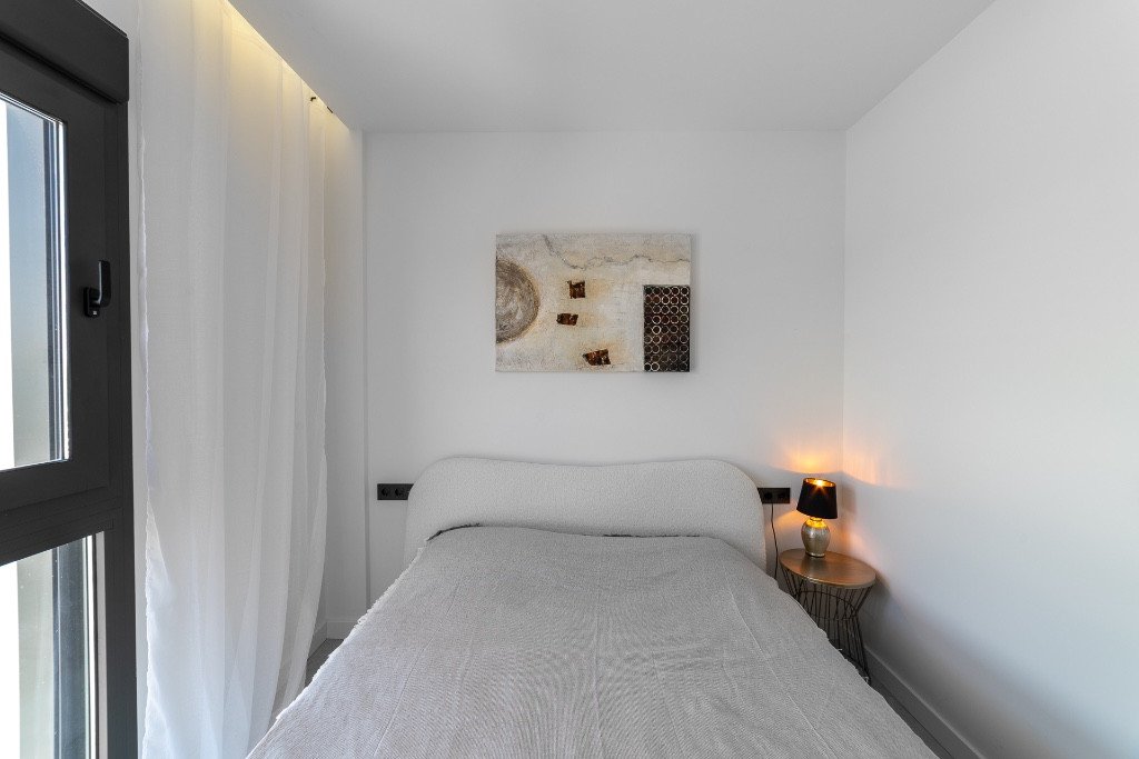 2 Bed Middle Floor Apartment in Los Alcazares