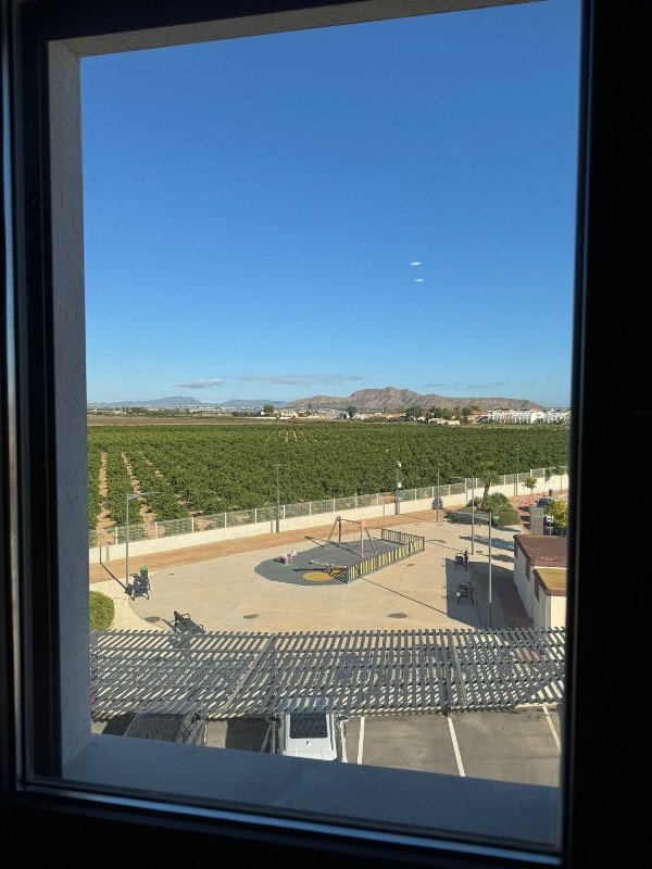 2 Bed Middle Floor Apartment in Los Alcazares