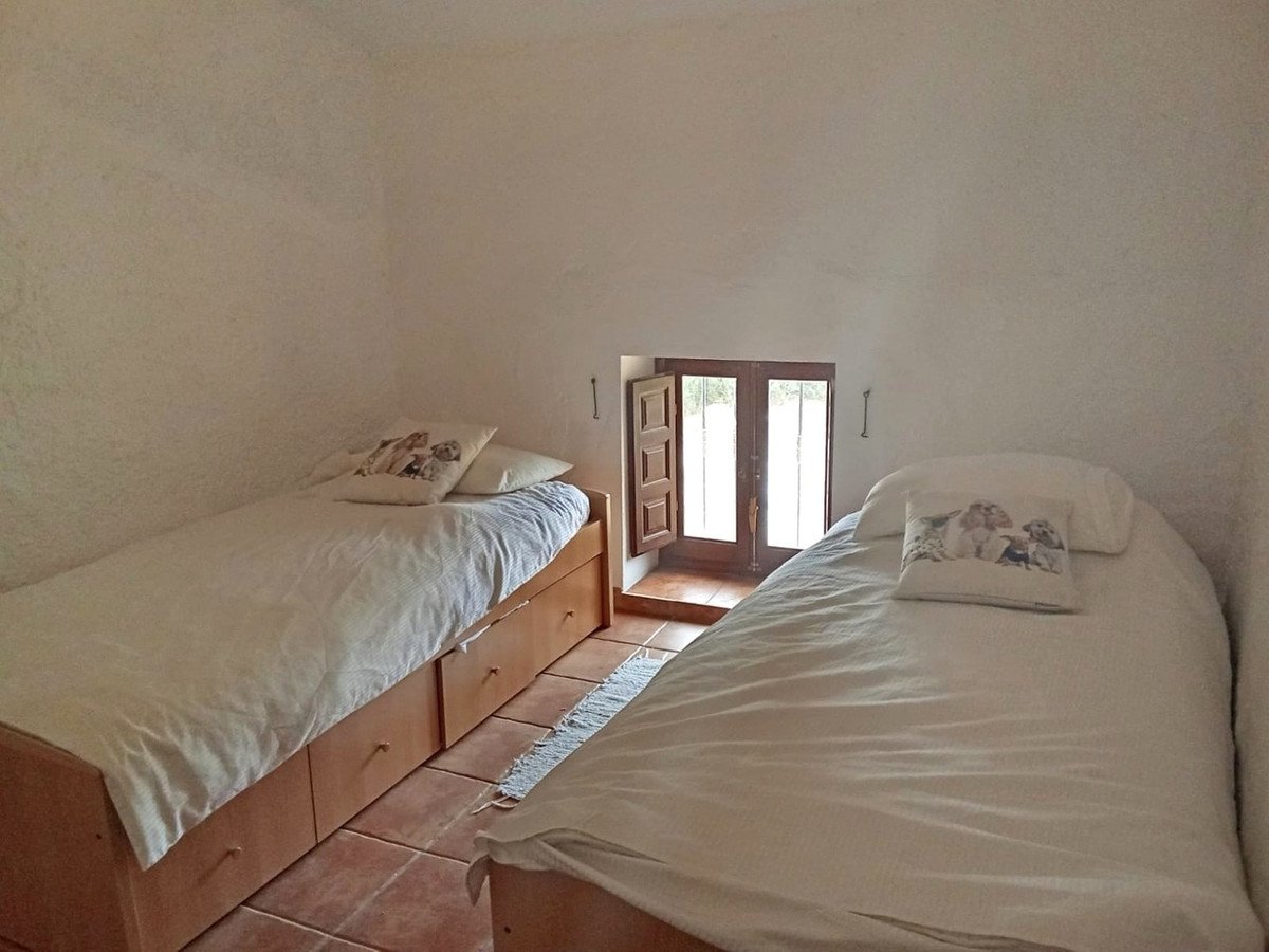 5 Bed Finca - Cortijo in Lorca