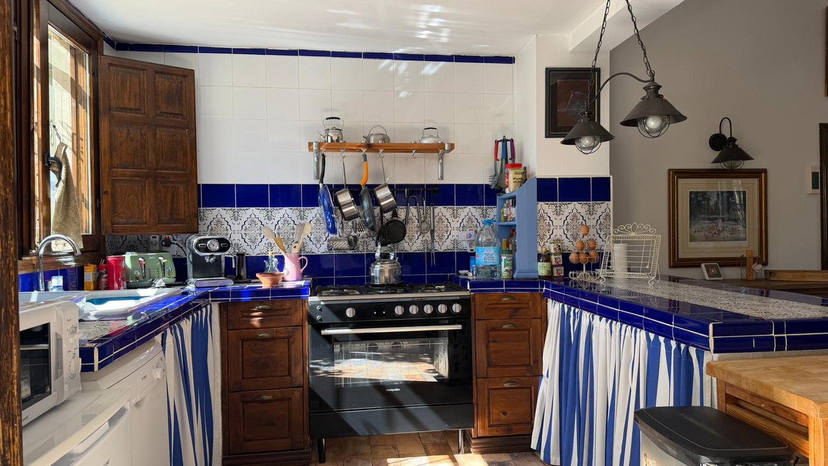 3 Bed Finca - Cortijo in La Romana