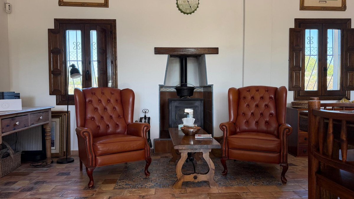 3 Bed Finca - Cortijo in La Romana