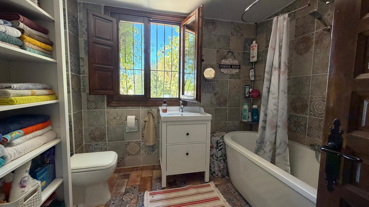 3 Bed Finca - Cortijo in La Romana