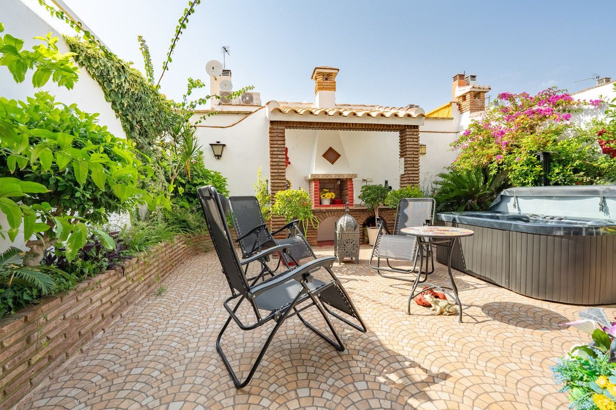 4 Bed Townhouse in Alhaurín el Grande
