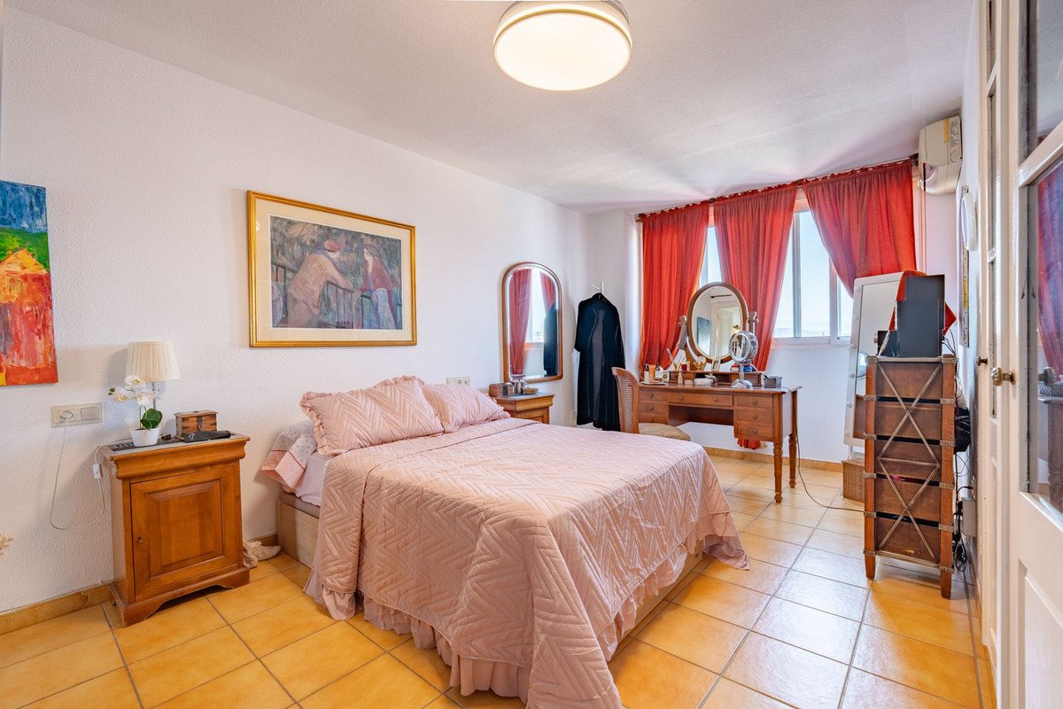 4 Bed Townhouse in Alhaurín el Grande