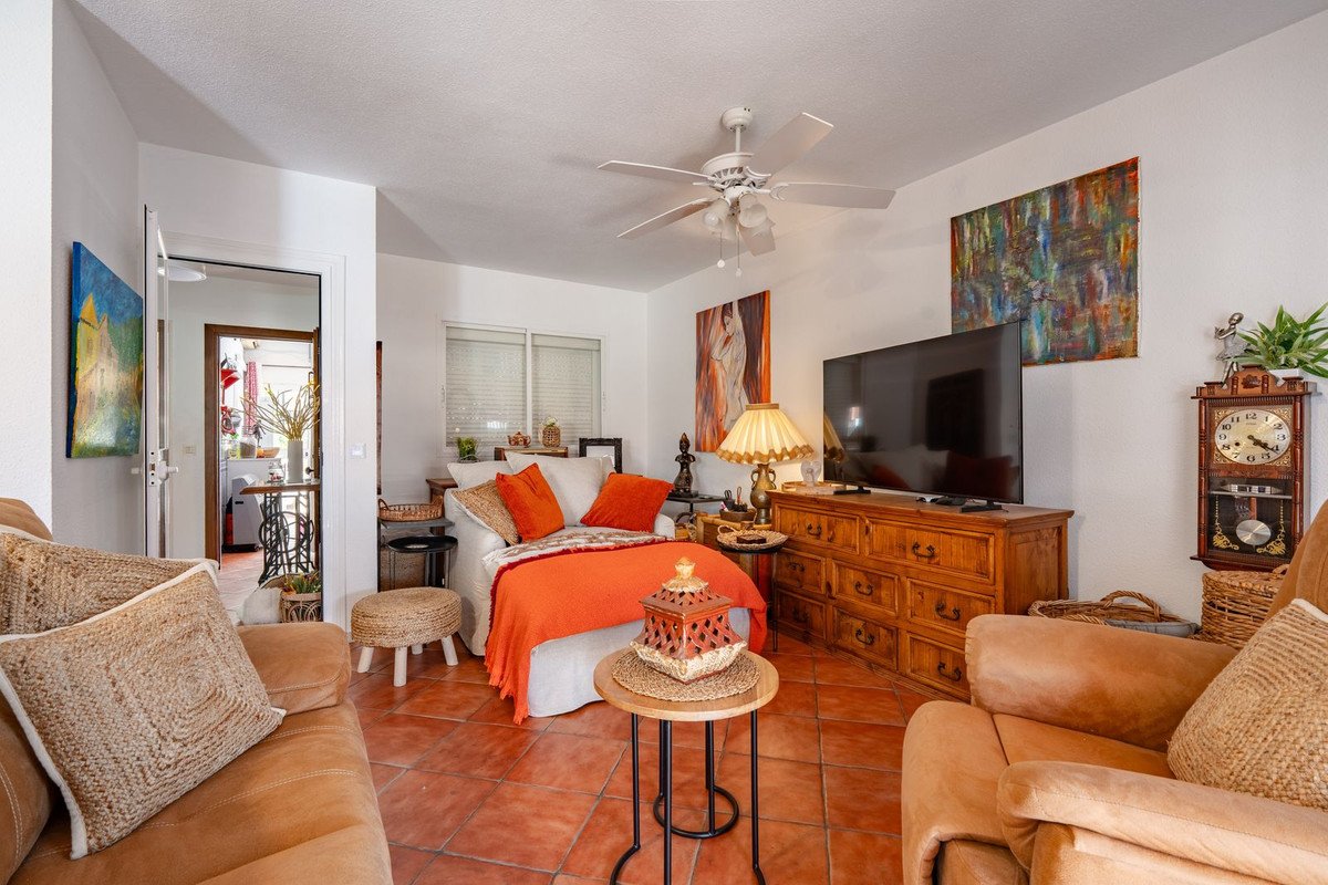 4 Bed Townhouse in Alhaurín el Grande
