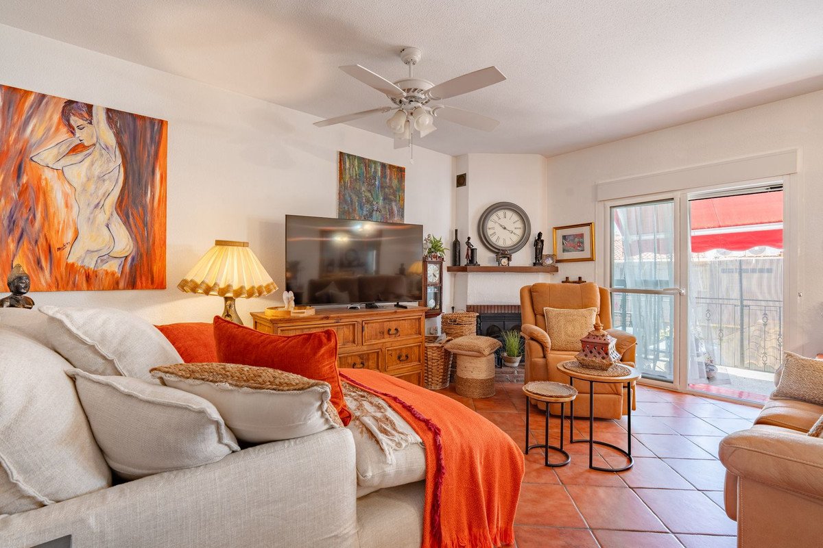 4 Bed Townhouse in Alhaurín el Grande