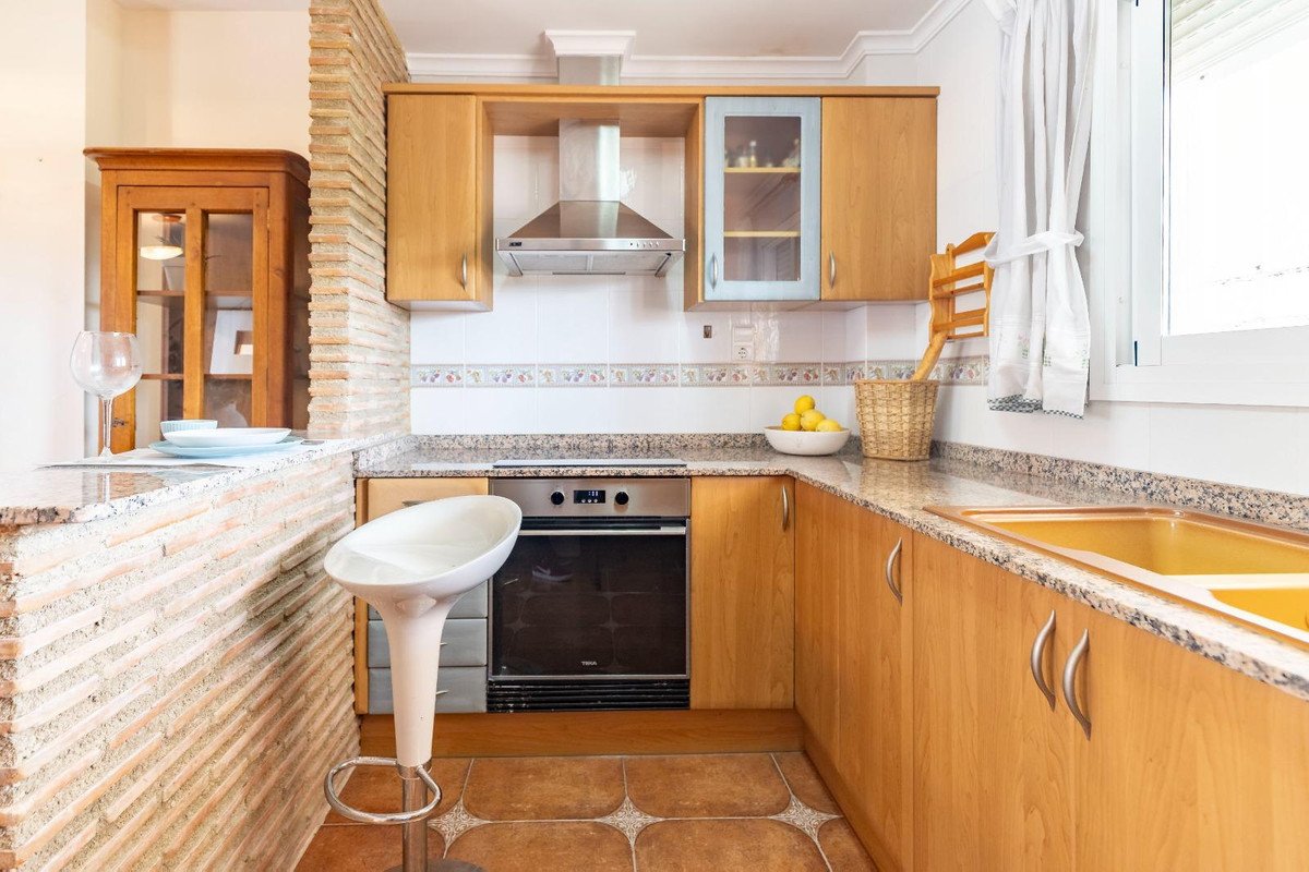4 Bed Townhouse in Oliva
