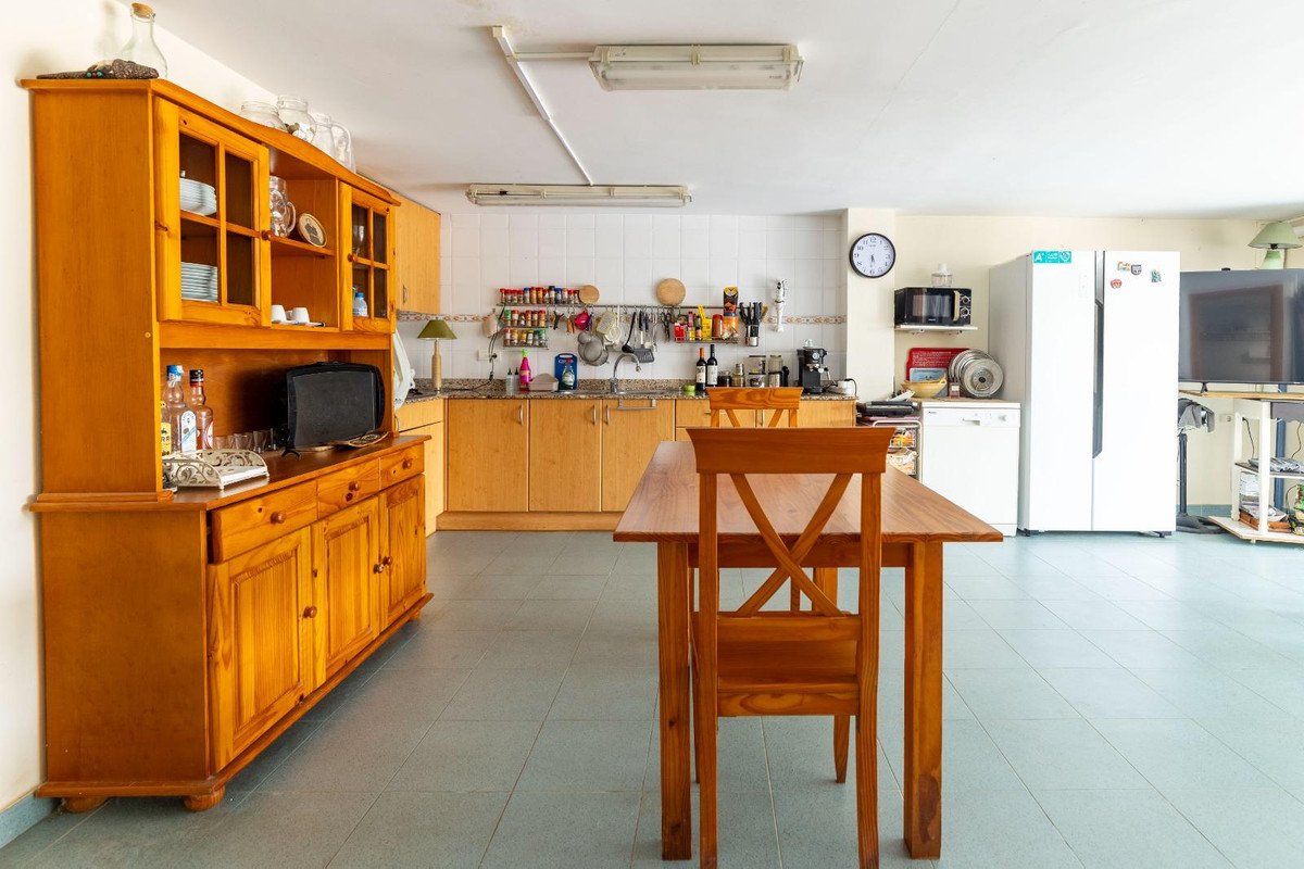 4 Bed Townhouse in Oliva