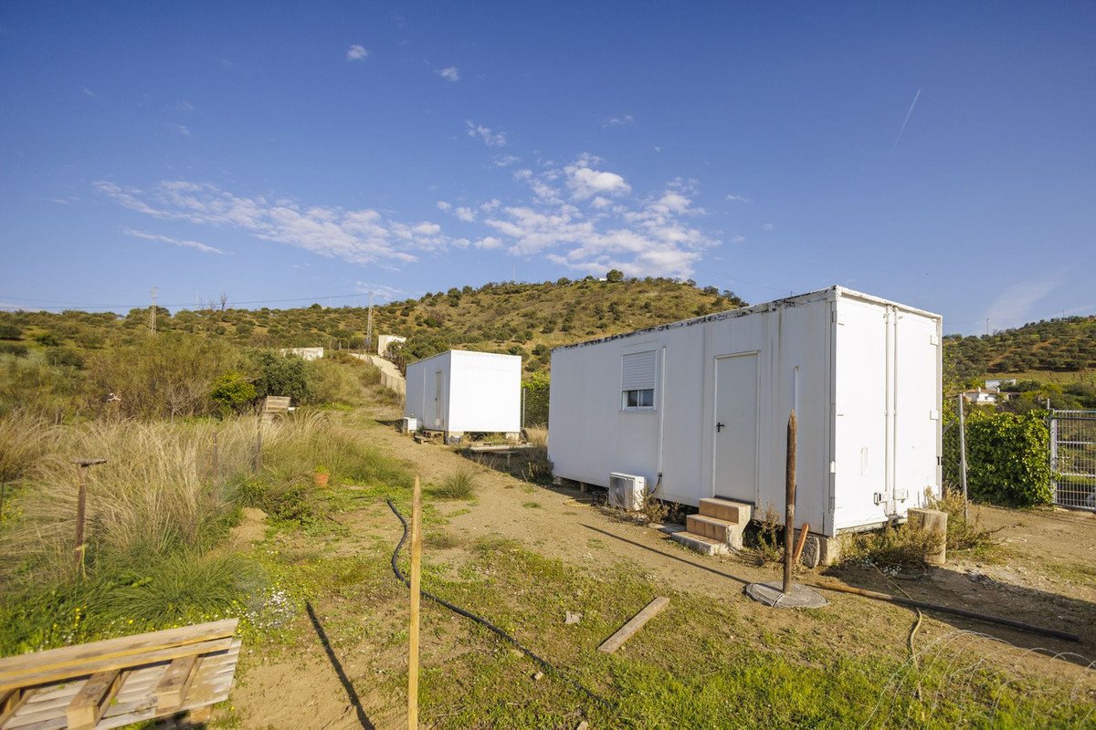 6 Bed Finca - Cortijo in Pizarra