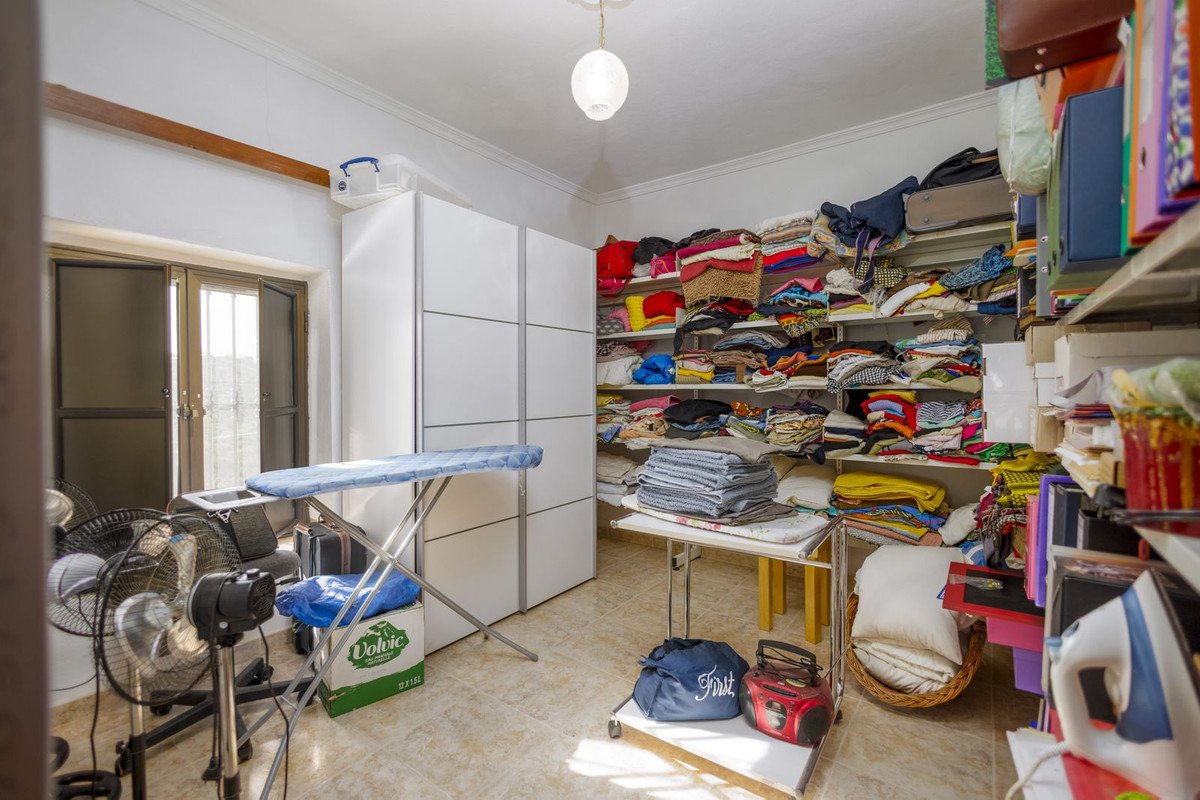 6 Bed Finca - Cortijo in Pizarra