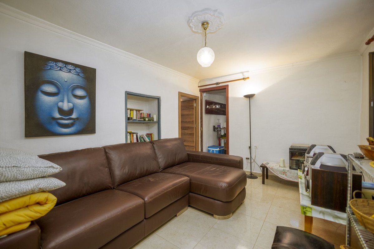 6 Bed Finca - Cortijo in Pizarra