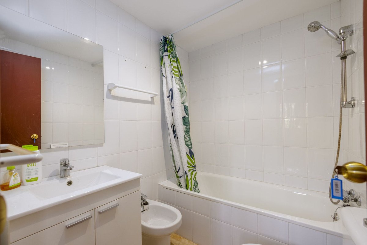 6 Bed Finca - Cortijo in Pizarra