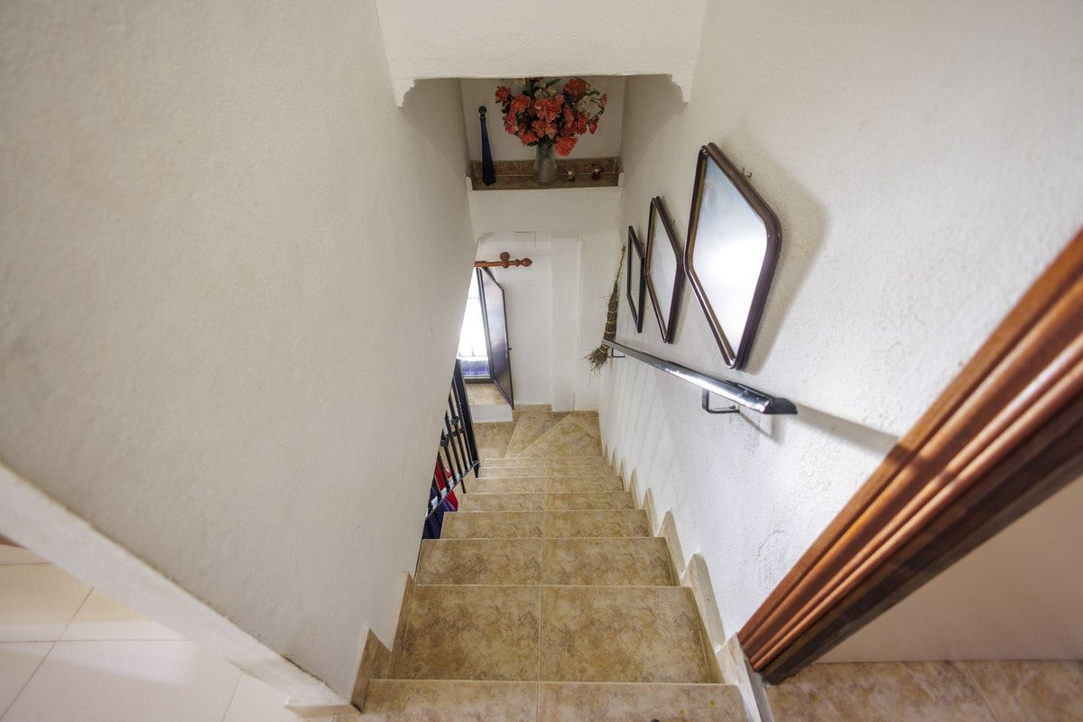 6 Bed Finca - Cortijo in Pizarra