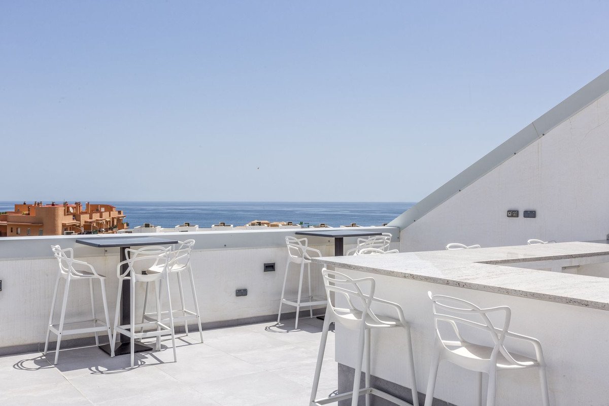 2 Bed Ground Floor Apartment in Fuengirola
