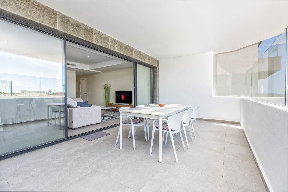2 Bed Ground Floor Apartment in Fuengirola