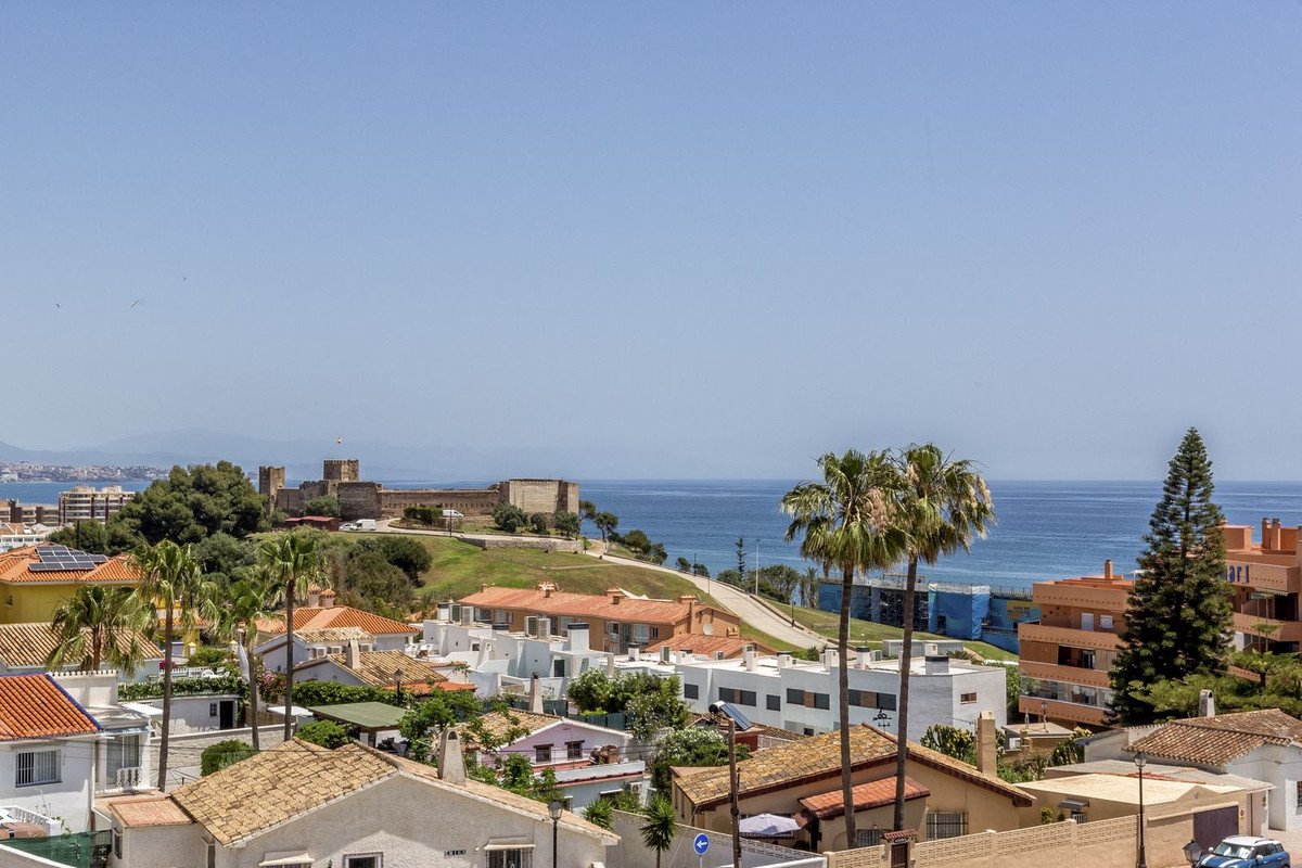 2 Bed Ground Floor Apartment in Fuengirola