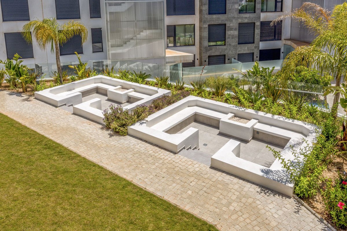 2 Bed Ground Floor Apartment in Fuengirola