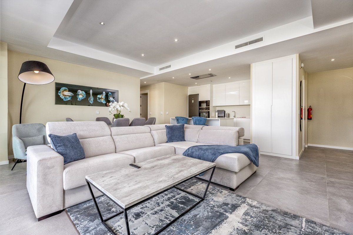 2 Bed Ground Floor Apartment in Fuengirola