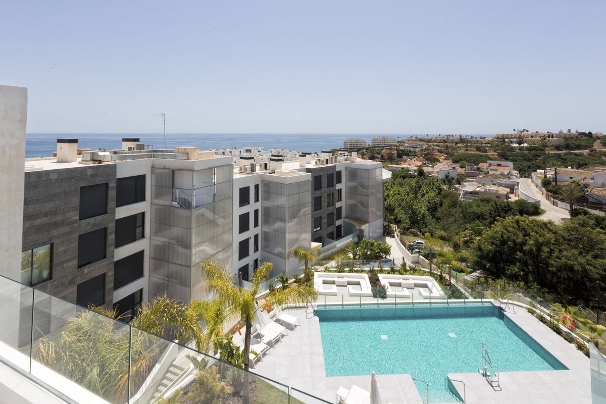 2 Bed Ground Floor Apartment in Fuengirola