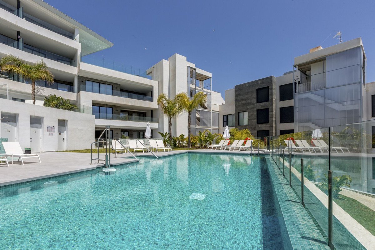 2 Bed Ground Floor Apartment in Fuengirola