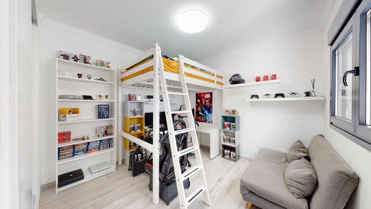4 Bed Townhouse in La Mairena