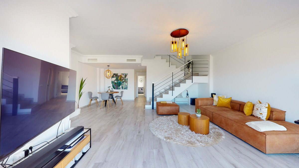 4 Bed Townhouse in La Mairena
