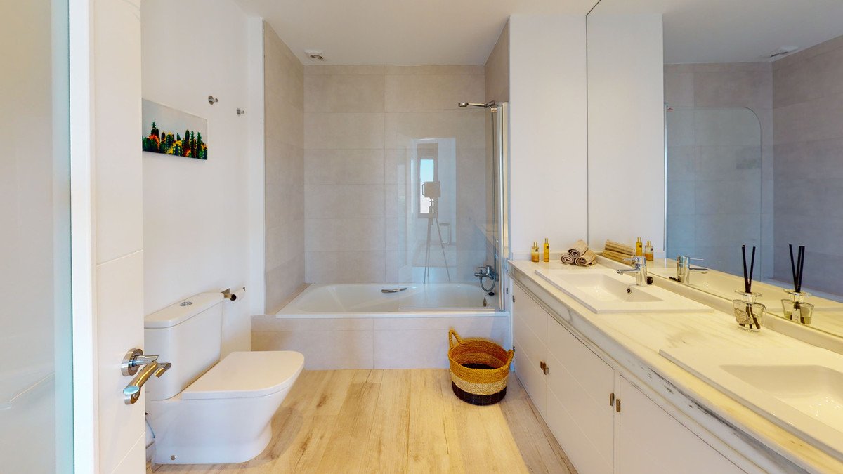 4 Bed Townhouse in La Mairena