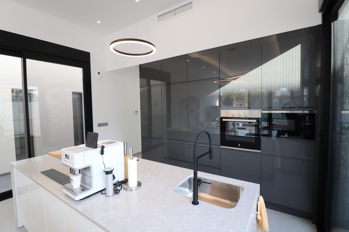 3 Bed Detached Villa in Formentera del Segura