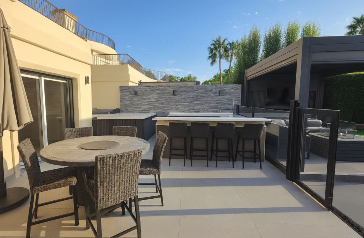 3 Bed Ground Floor Apartment in San Roque Club