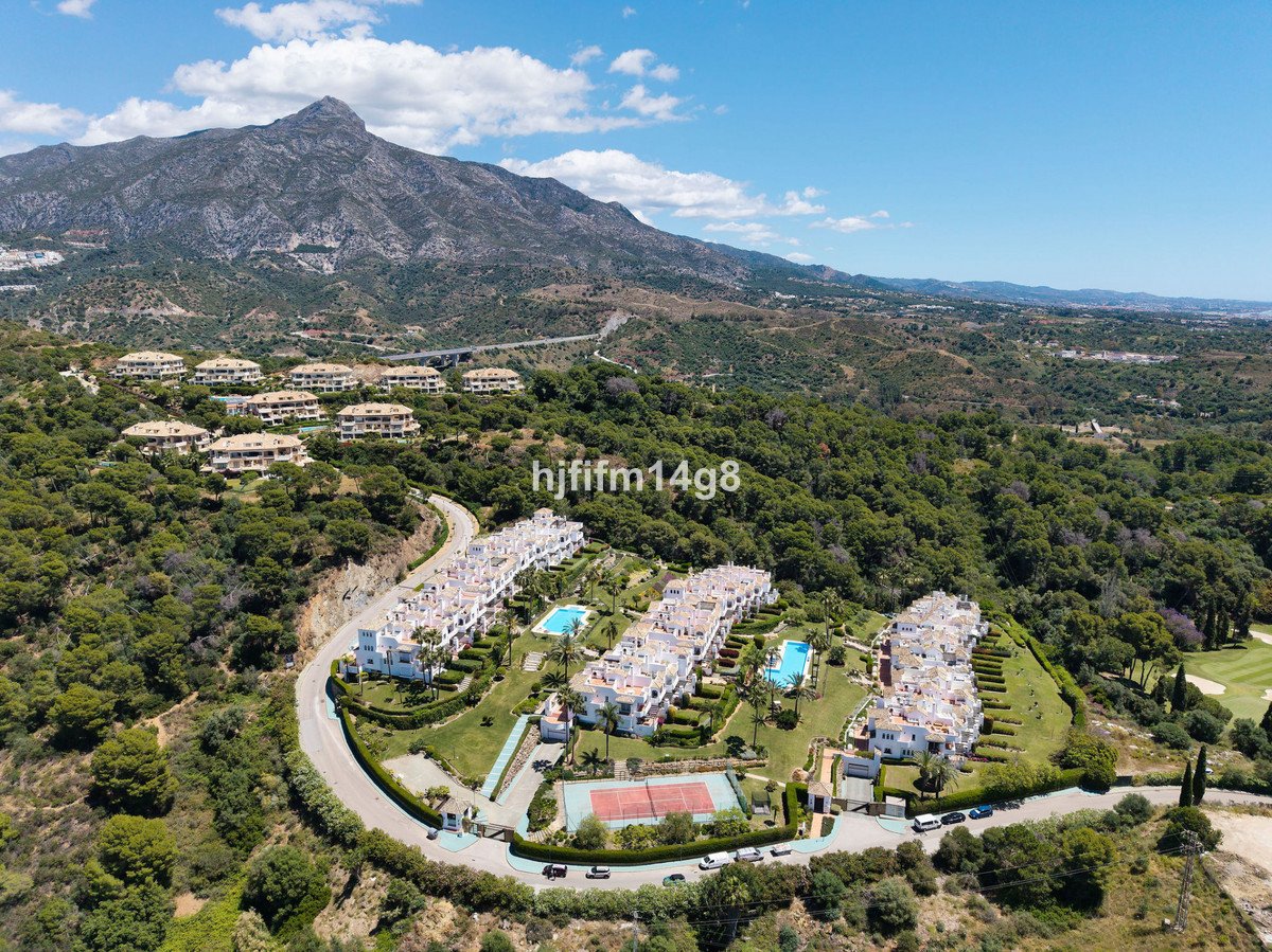 3 Bed Townhouse in Nueva Andalucía