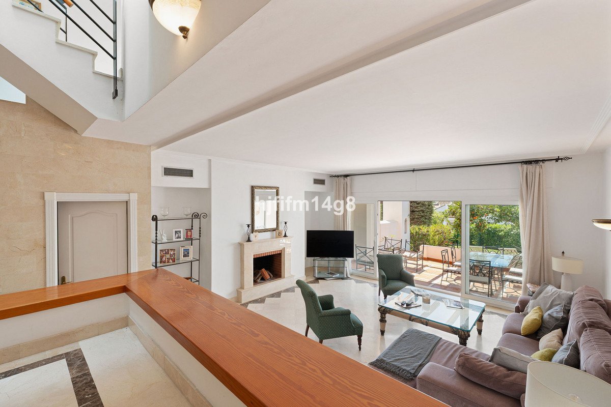 3 Bed Townhouse in Nueva Andalucía