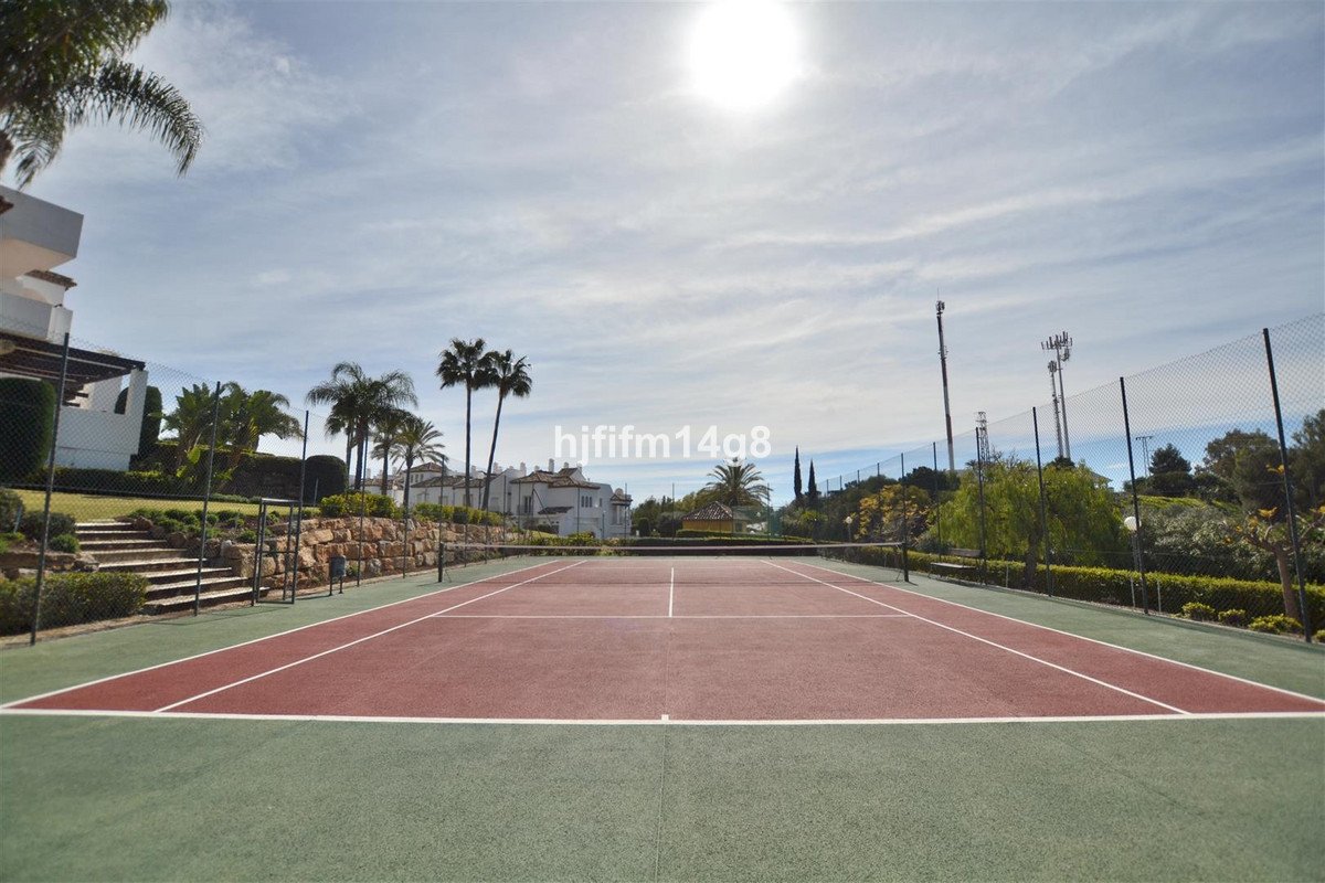 3 Bed Townhouse in Nueva Andalucía