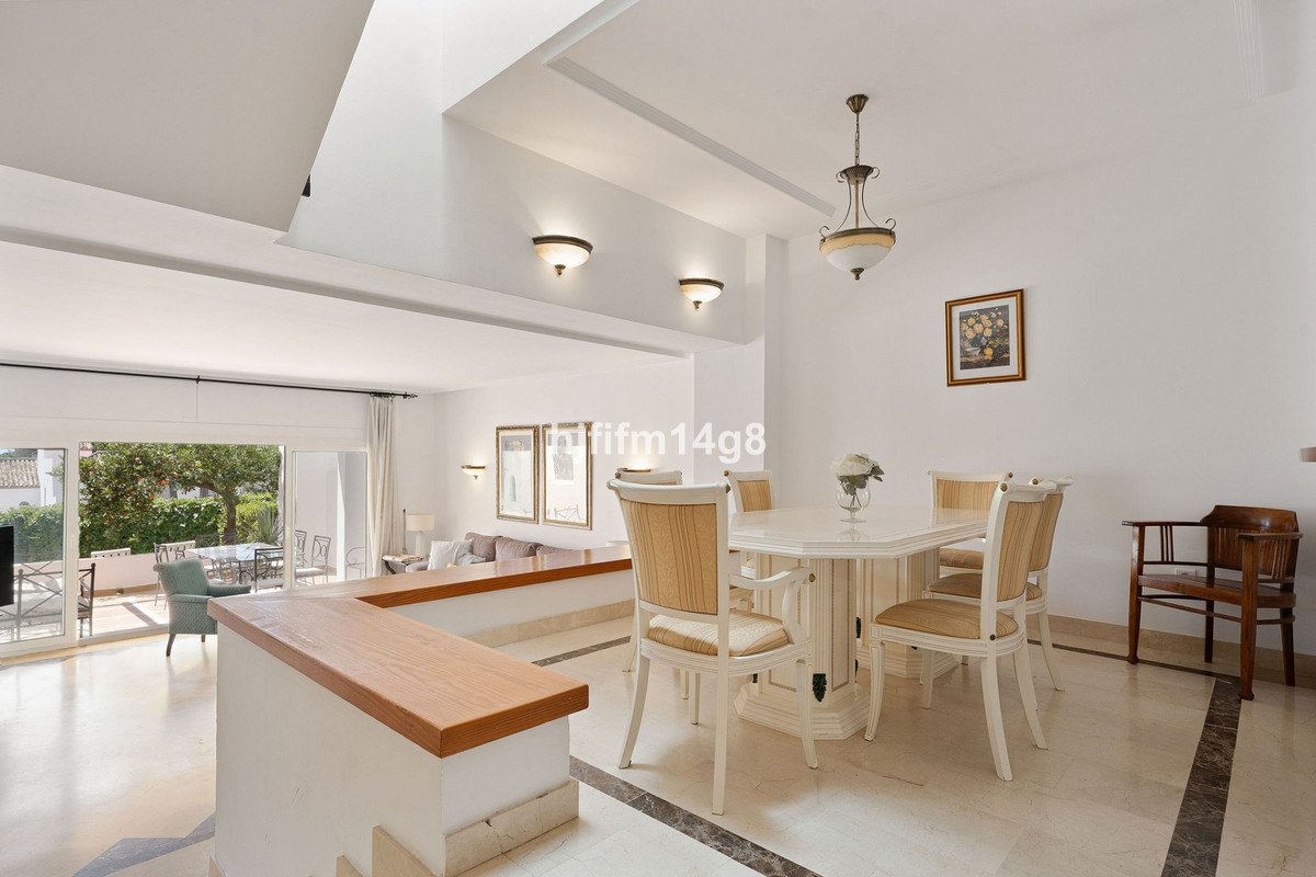 3 Bed Townhouse in Nueva Andalucía