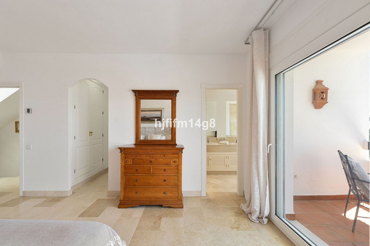 3 Bed Townhouse in Nueva Andalucía