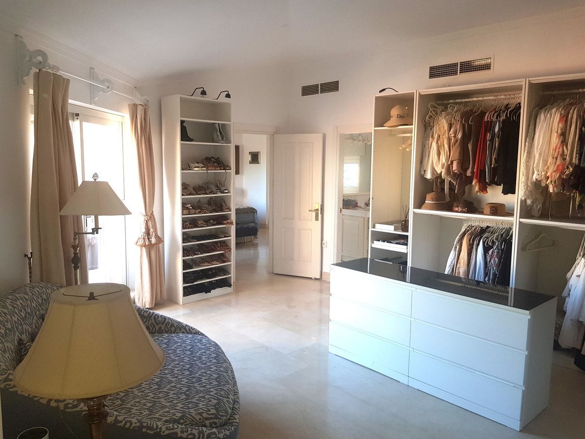 4 Bed Penthouse in Sotogrande Marina