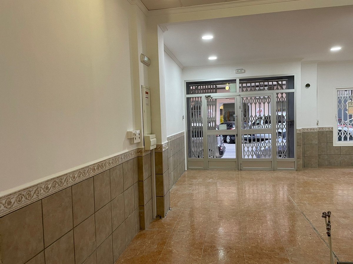Commercial in Ondara