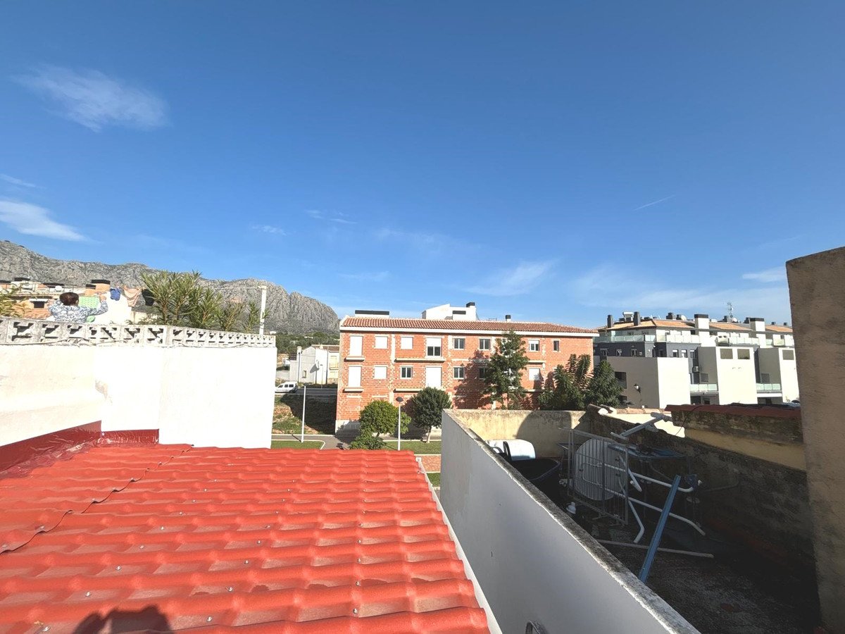 2 Bed Townhouse in Beniarbeig