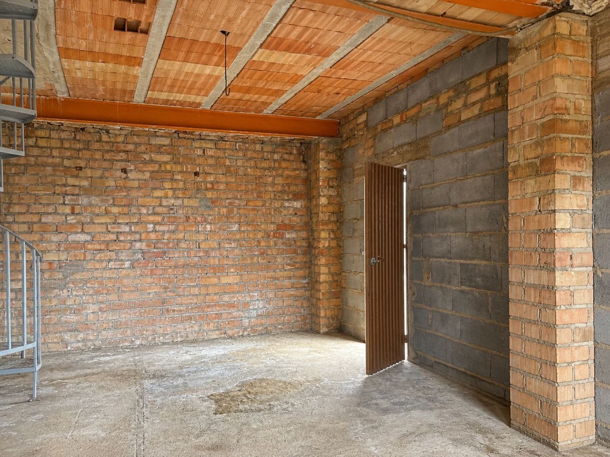 2 Bed Semi-Detached House in Málaga