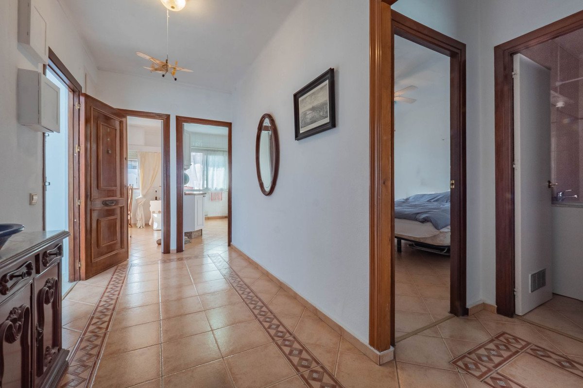 3 Bed Top Floor Apartment in Alhaurín el Grande