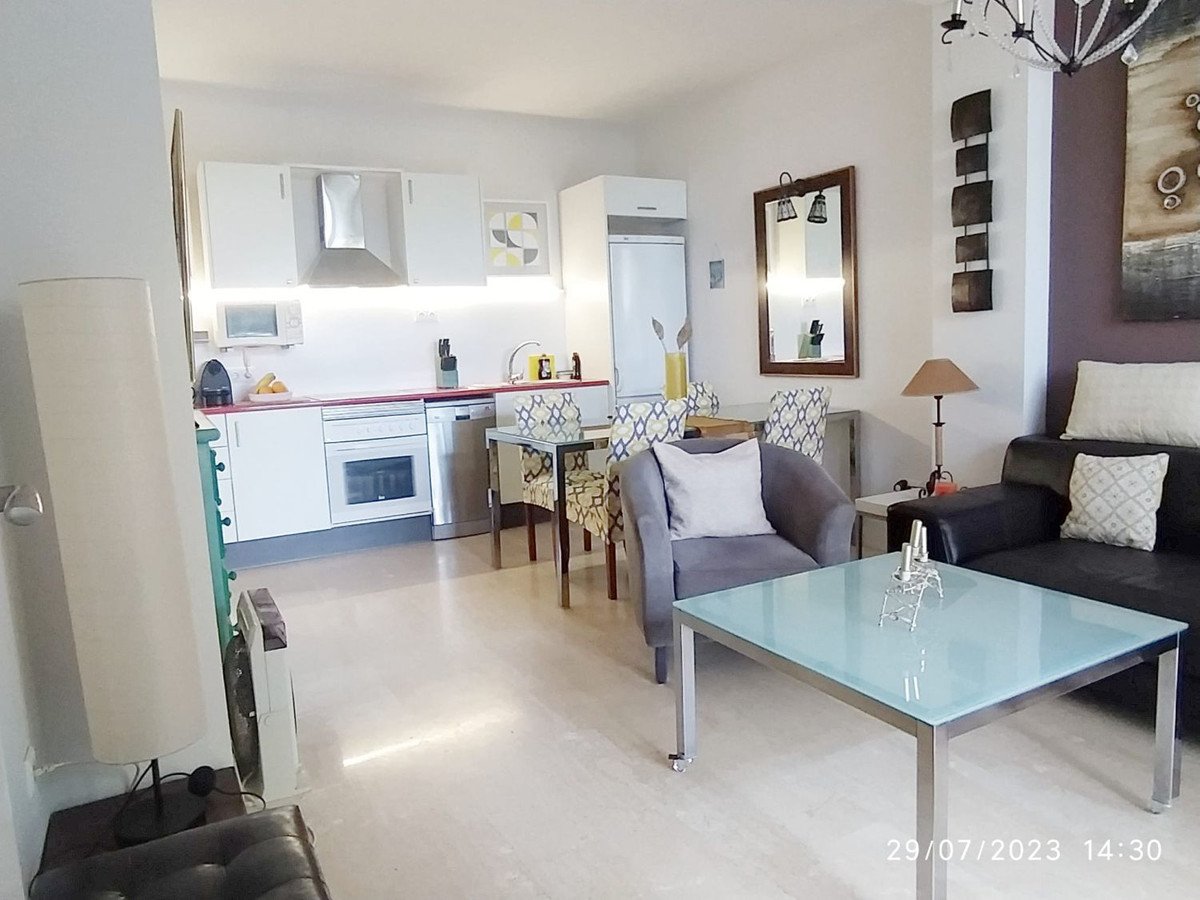 2 Bed Ground Floor Apartment in El Vergel