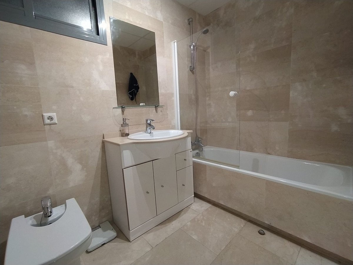 2 Bed Ground Floor Apartment in El Vergel