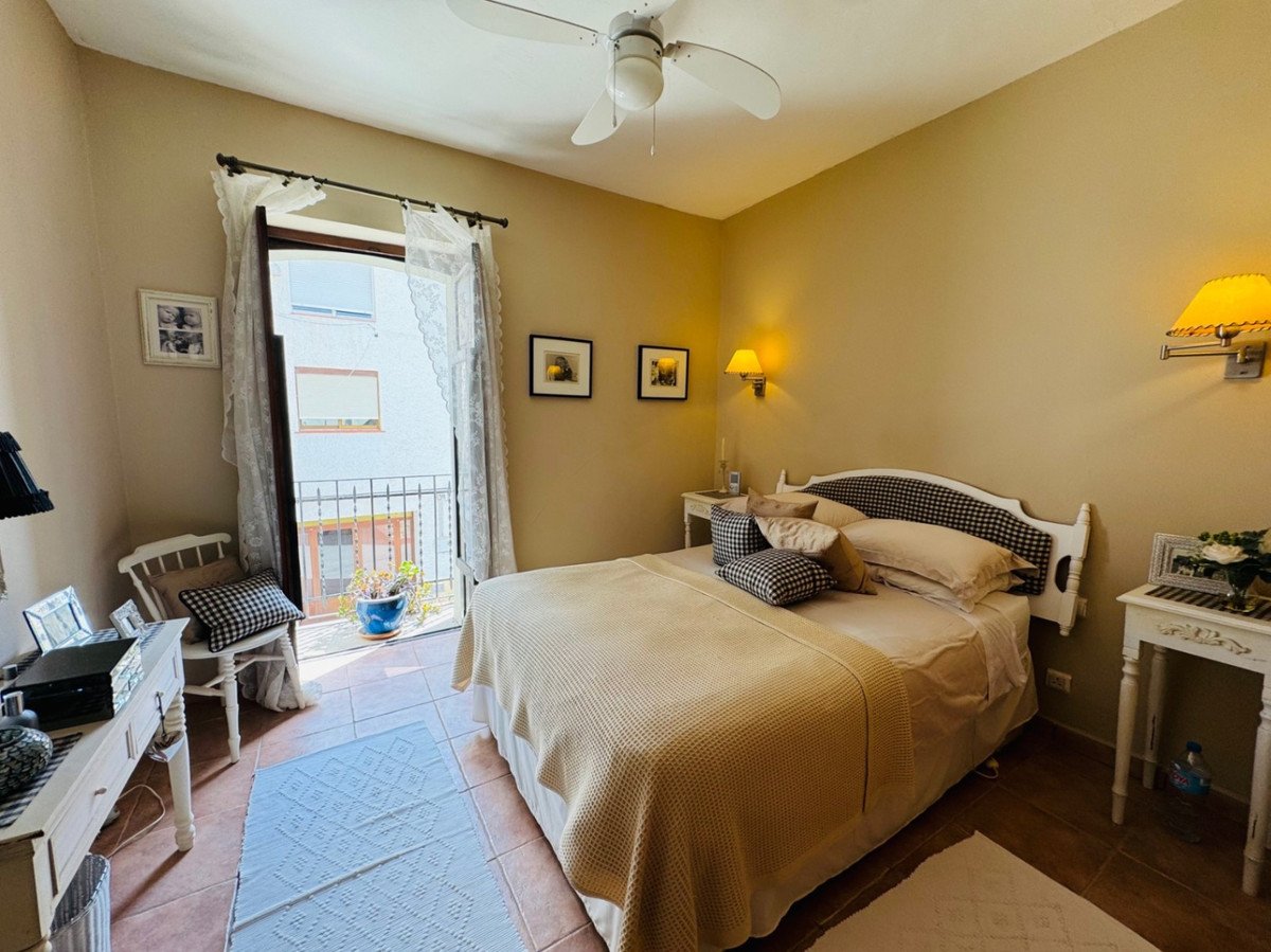 4 Bed Townhouse in Tormos