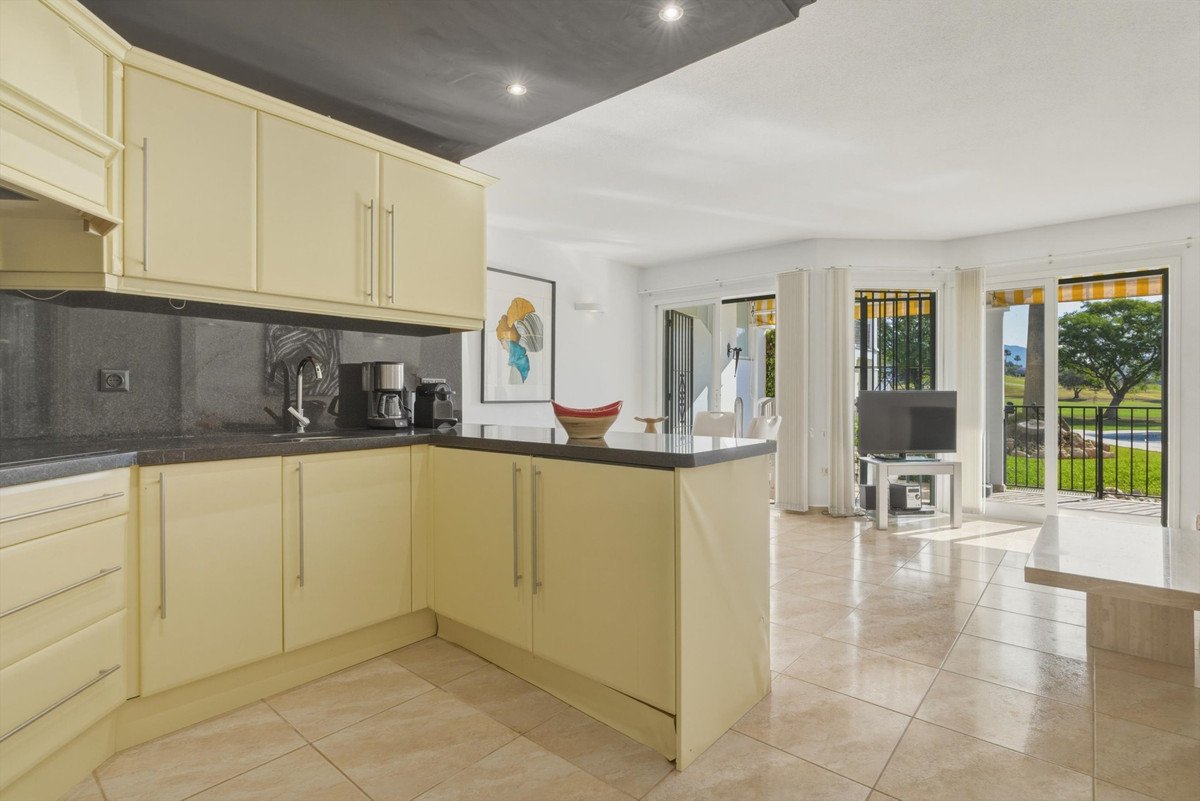 2 Bed Ground Floor Apartment in Mijas Golf