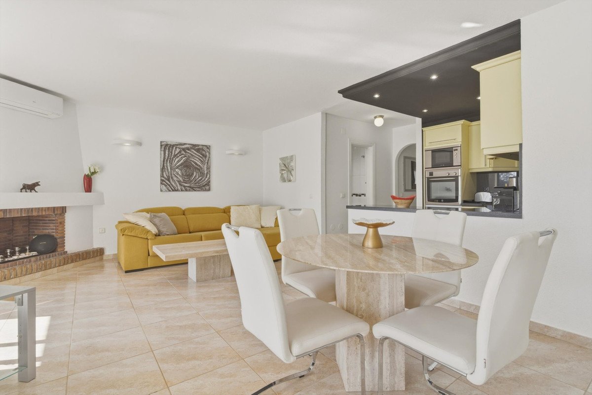 2 Bed Ground Floor Apartment in Mijas Golf
